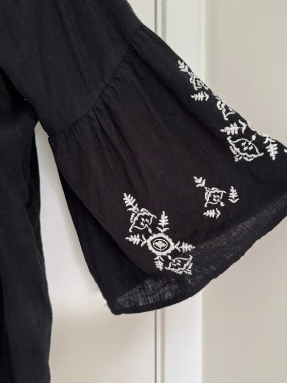 Style & Co Pintuck Black Blouse White Embroidered Accents Bell Sleeves NWT - Picture 8 of 10